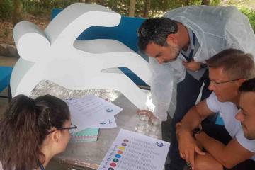 creative team building activity