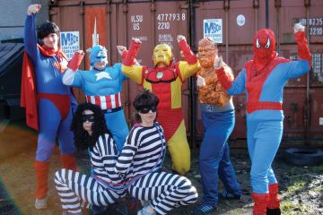 15 famous minutes creative team building