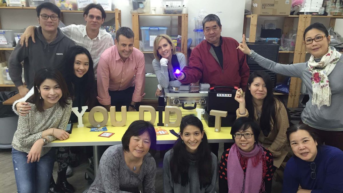 employees group picture