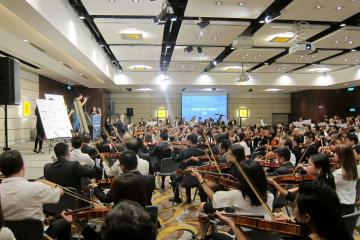 orchestrate teambuilding activity