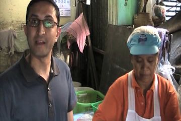 travel show creative team building activity