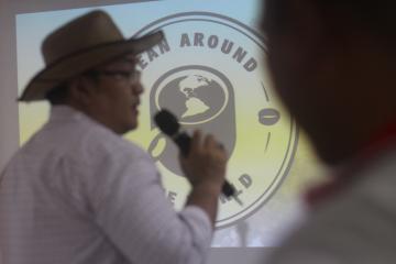 experiential negotiation game