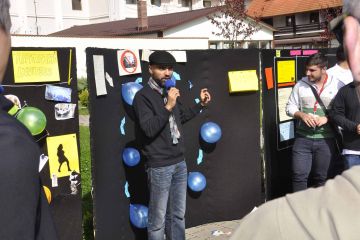 fun creative team building business game