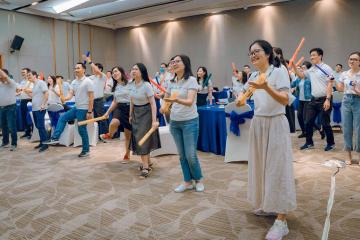 team building music activity