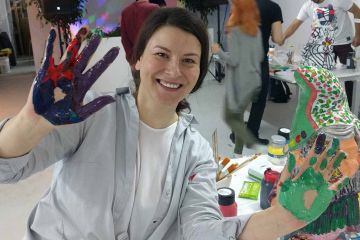 	think art creative fun team building activity