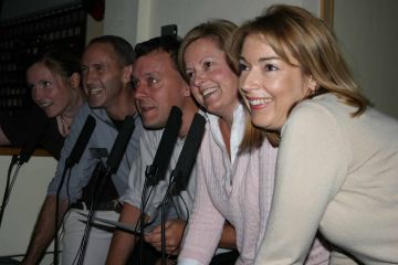 creative team building activity