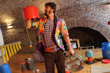 csr music team building