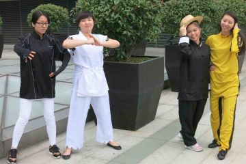 holliwood challenge artistic team building activity