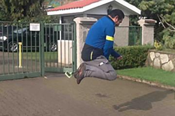 outdoor fun engaging team building activity catalyst chile