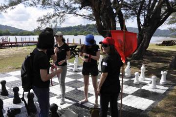 Two Tribes Team Building