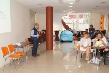 Leadership training game