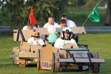 Formulė 1 komandos formavimo veikla