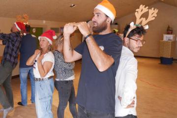 ibuild festive communication game