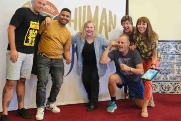 Teams learning about human skills