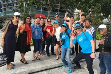 b1g1 community charity team activity