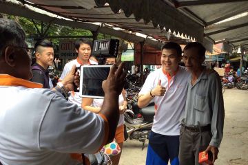 travel show creative team building activity