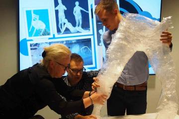  creative team building activity