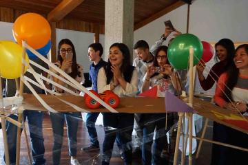 innovative team building activity catalyst colombia 