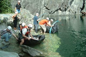 flat out afloat creative team building