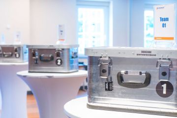 beat the box team building activity Escape game