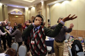 sound crowd active team building activity