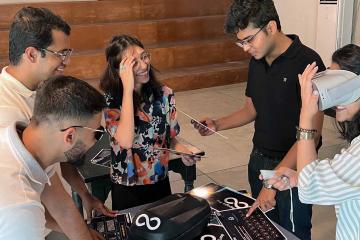 Vr team building game