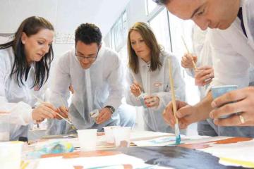 creative and artistic team building activities