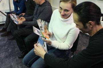 	head to toe corporate relaxation team exercises headd