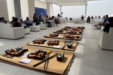 Team building creative 