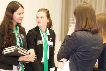 experiential negotiation game catalyst germany