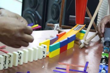 Chain reaction team building activity indonesia